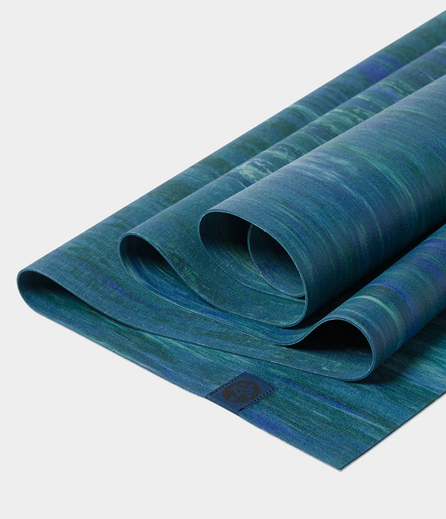 eKO® Superlite Travel Yoga Mat 1.5mm - Image 10