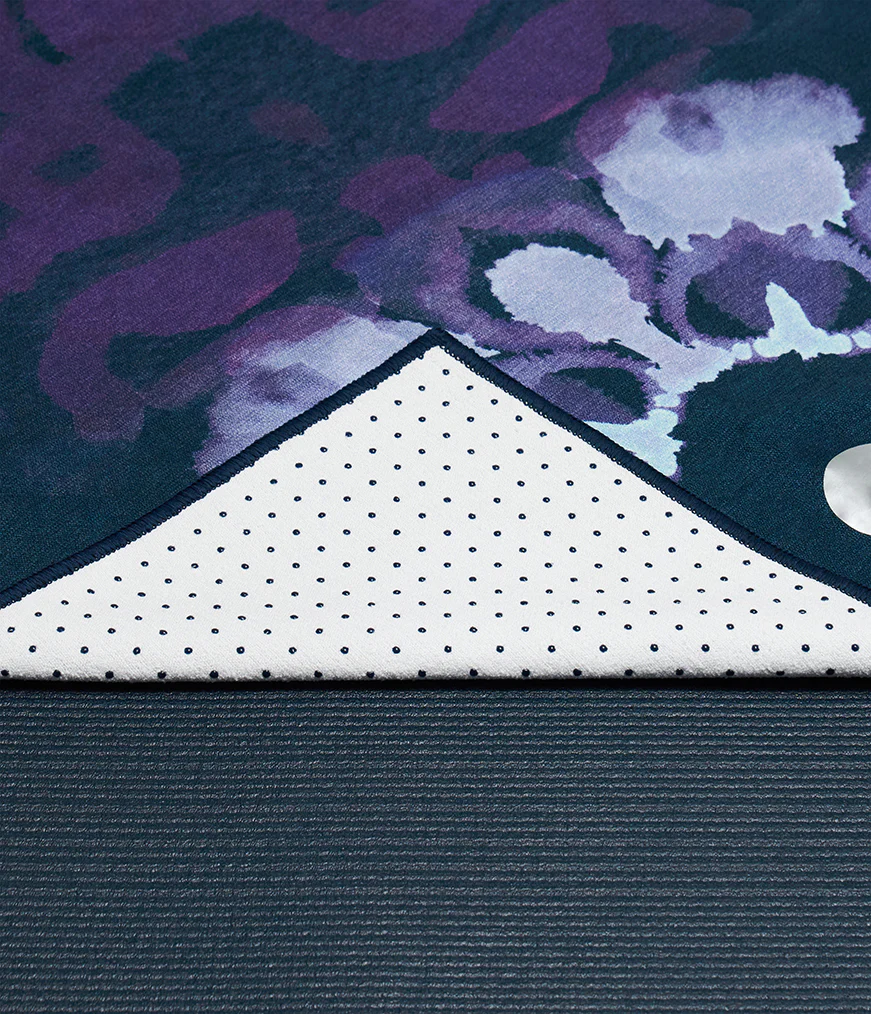 Yogitoes® Hot Yoga Mat Towel - Image 37
